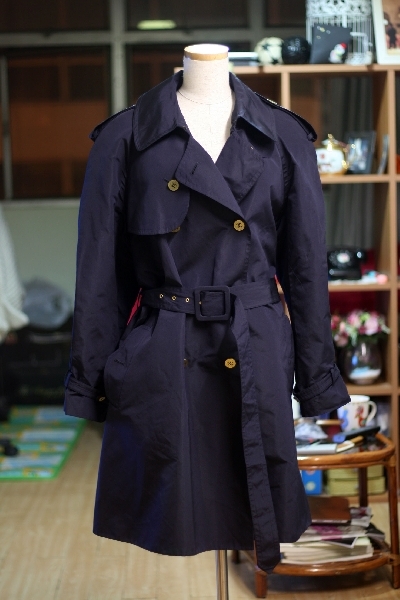 Authentic Vintage 90s Chanel Boutique Navy Classic Trench - Mrs