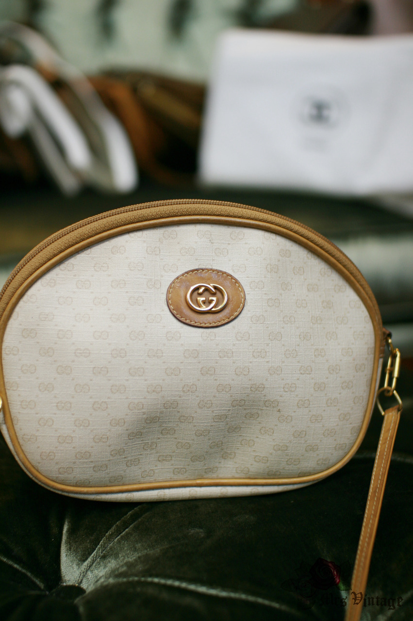 vintage white gucci purse