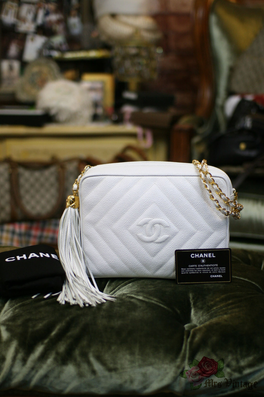 Vintage Chanel White Caviar Leather Tassel Shoulder Bag RARE - Mrs