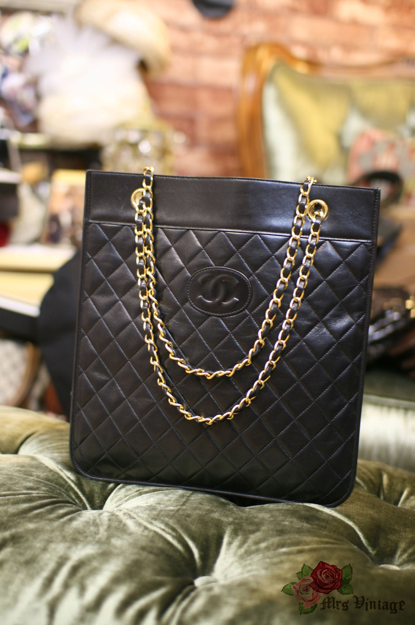 chanel bag leather
