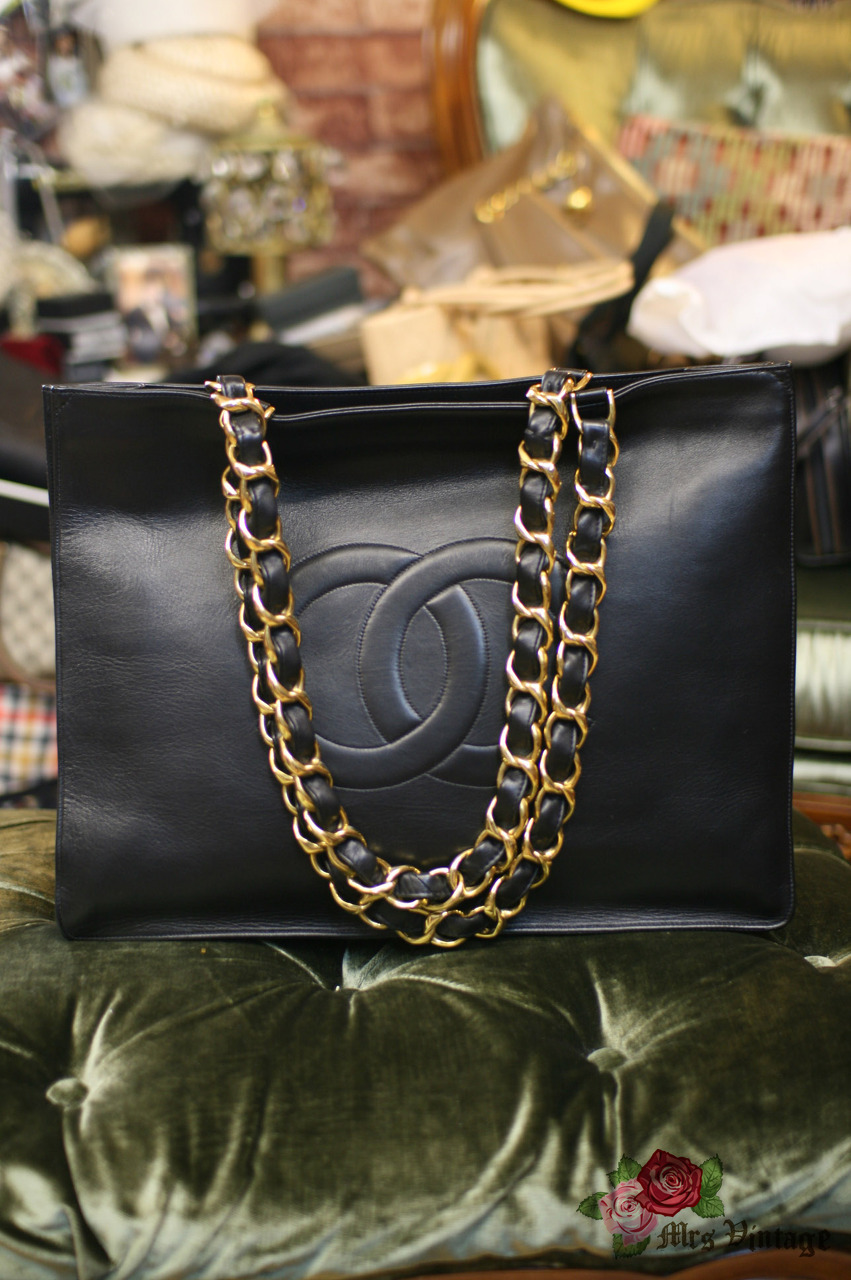Vintage Chanel Jumbo XL Black Lambskin Leather Shoulder Shopping