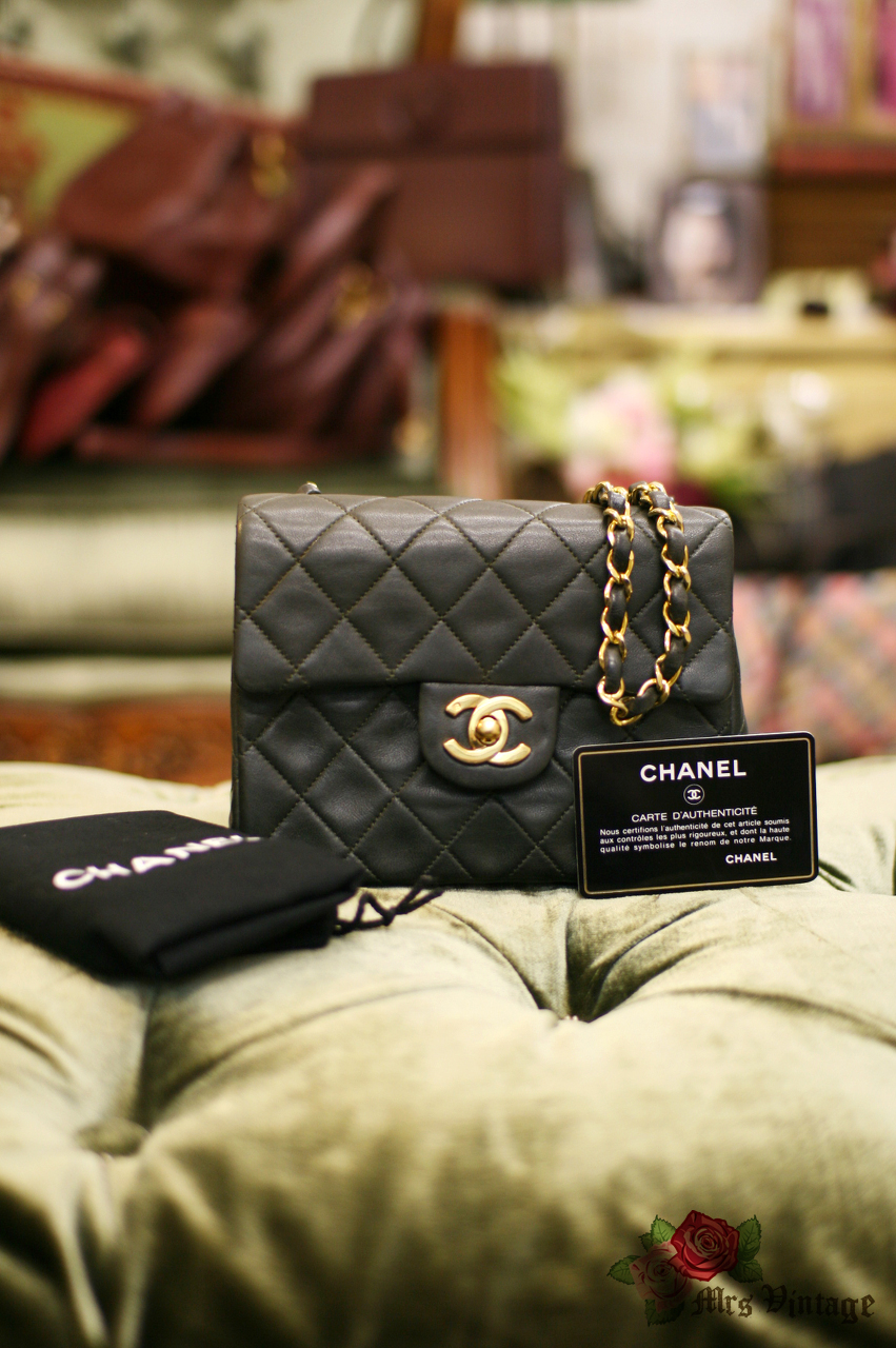 chanel green