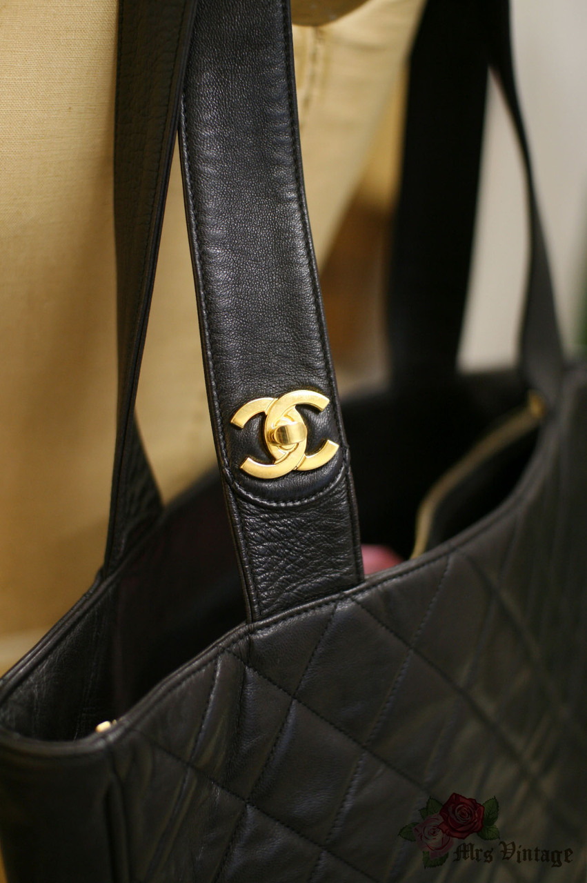 vintage chanel canvas tote handbag