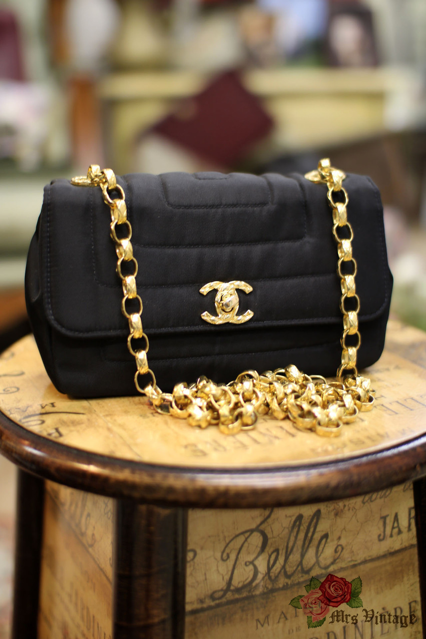 chanel caviar quilted mini square flap black bag