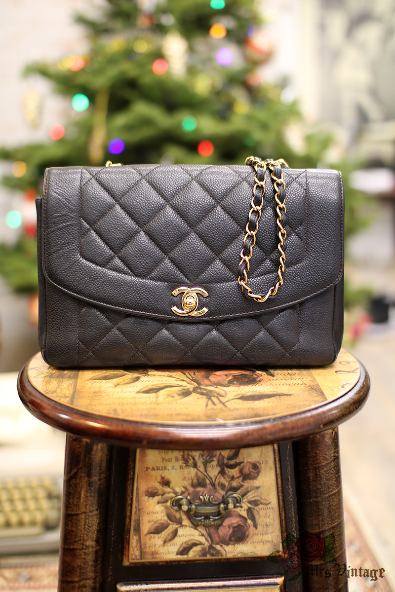 Vintage Chanel Black Caviar Quilted Leather Diana Bag Gold Chain CC 25cm  Wide - Mrs Vintage - Selling Vintage Wedding Lace Dress / Gowns &  Accessories from 1920s – 1990s. And many