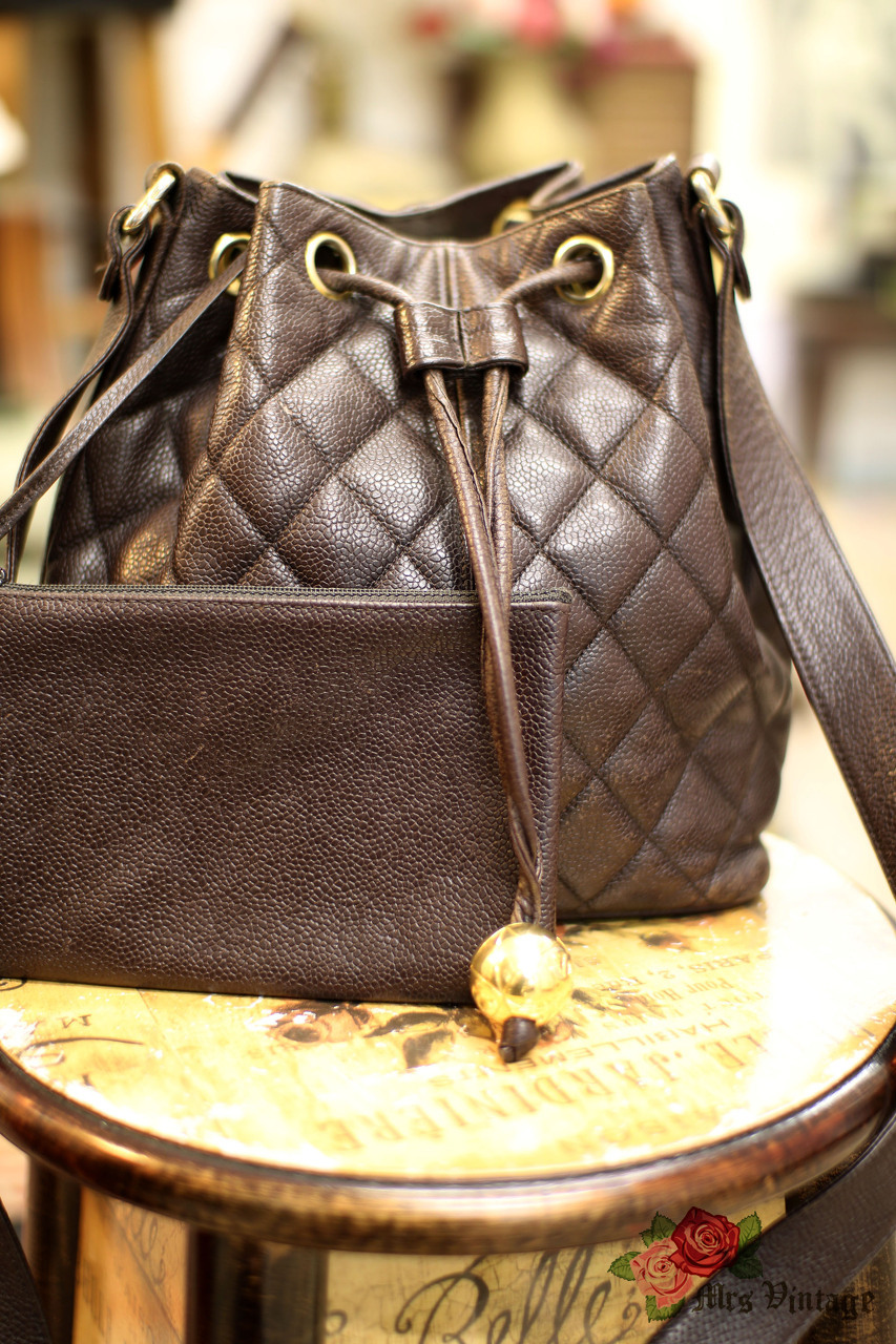 Vintage Chanel Chocolate Brown Quilted Caviar leather Chanel