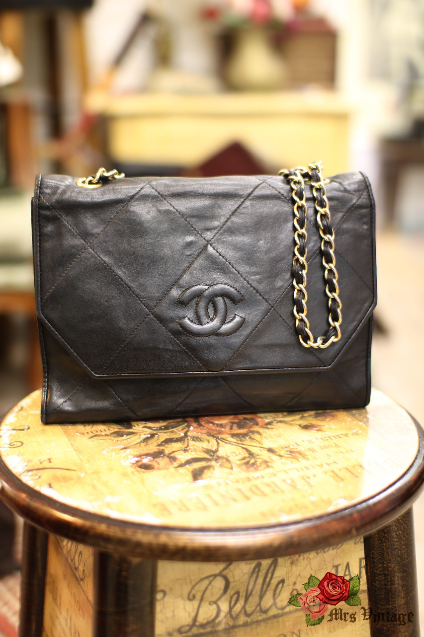 1990s Chanel Black Lambskin Leather Chevron Large Camera Bag