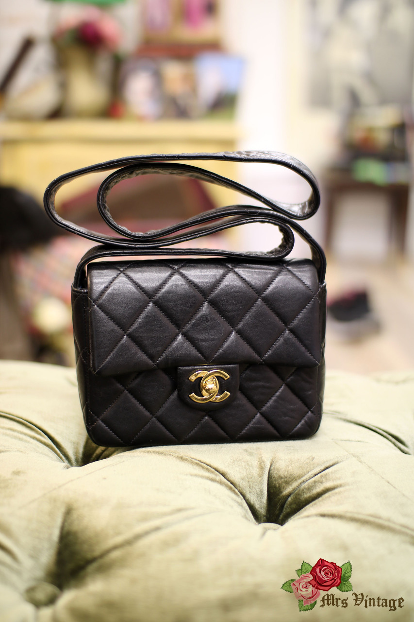 Vintage Chanel Black quilted lambskin Mini Square with Leather