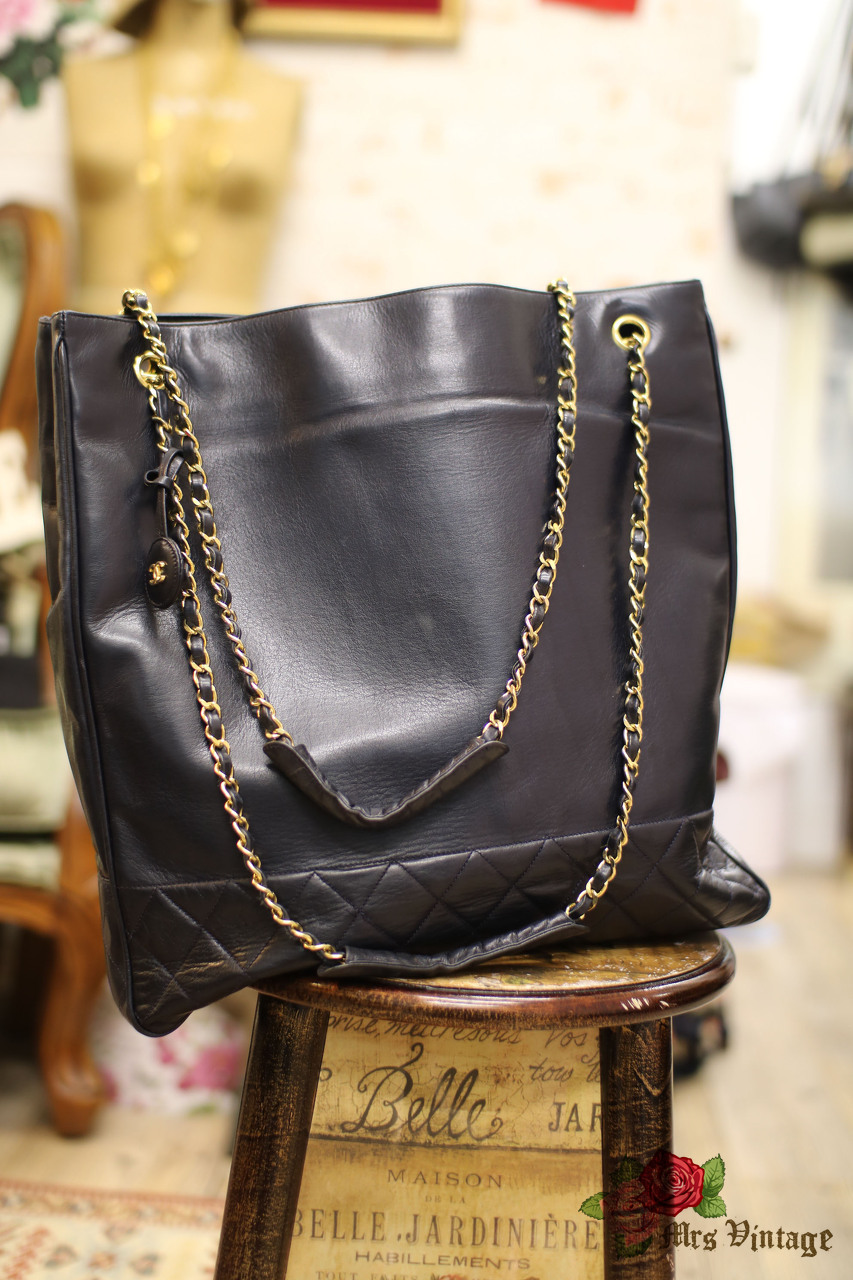chanel patent leather bag vintage