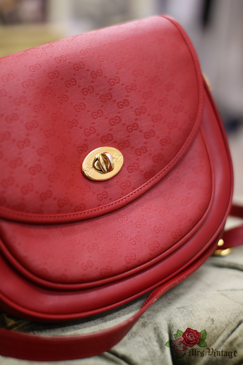 vintage red gucci bag