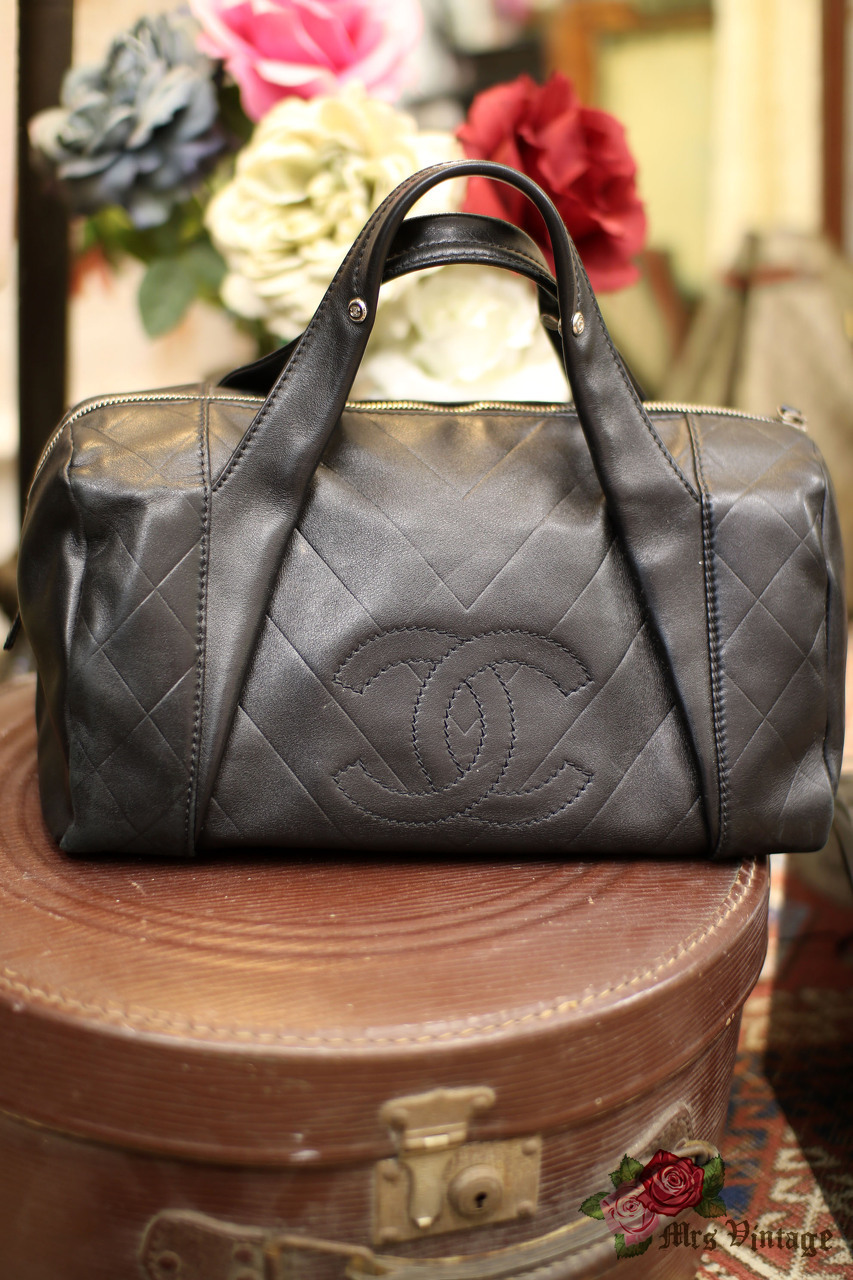 Pre Owned Chanel Black Lambskin Leather All Day Long Bowler Bag