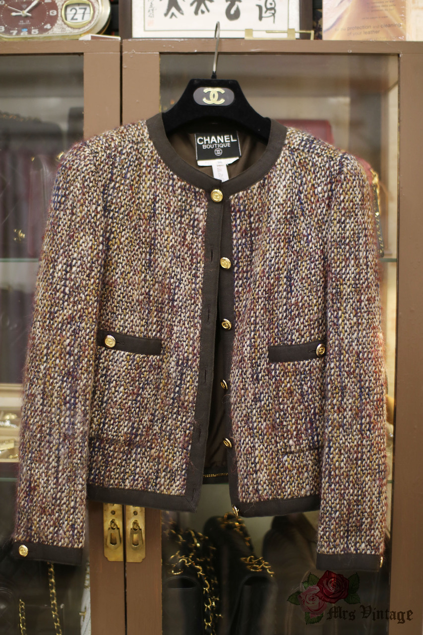 Vintage Chanel Brown/Beige/Burgundy Multi Coloured Tweed Jacket