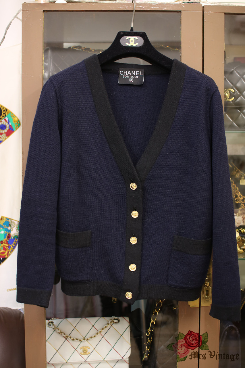 chanel cardigan vintage