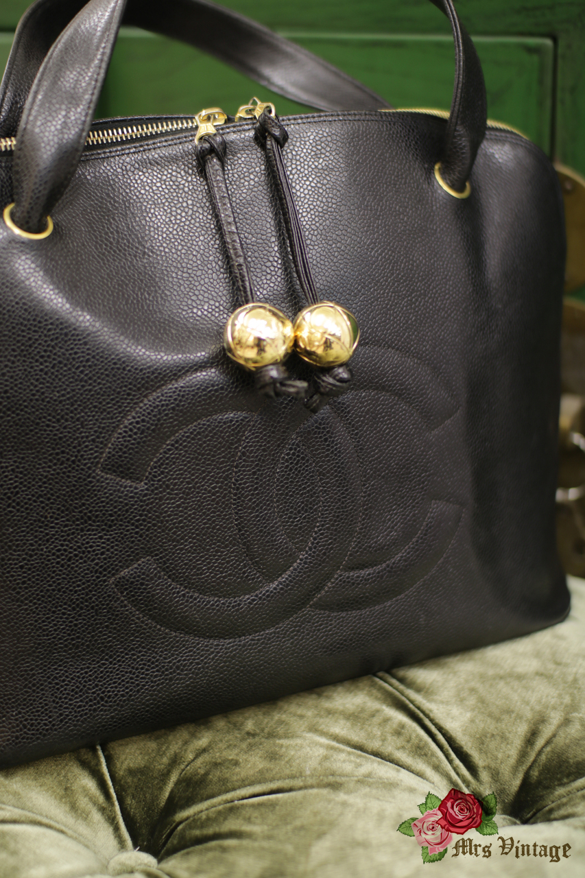 Vintage Chanel Black Caviar Leather Bucket Bag With Golden CC