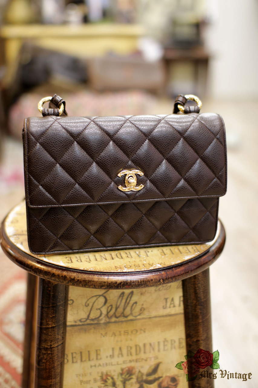 Caviar skin 2025 leather