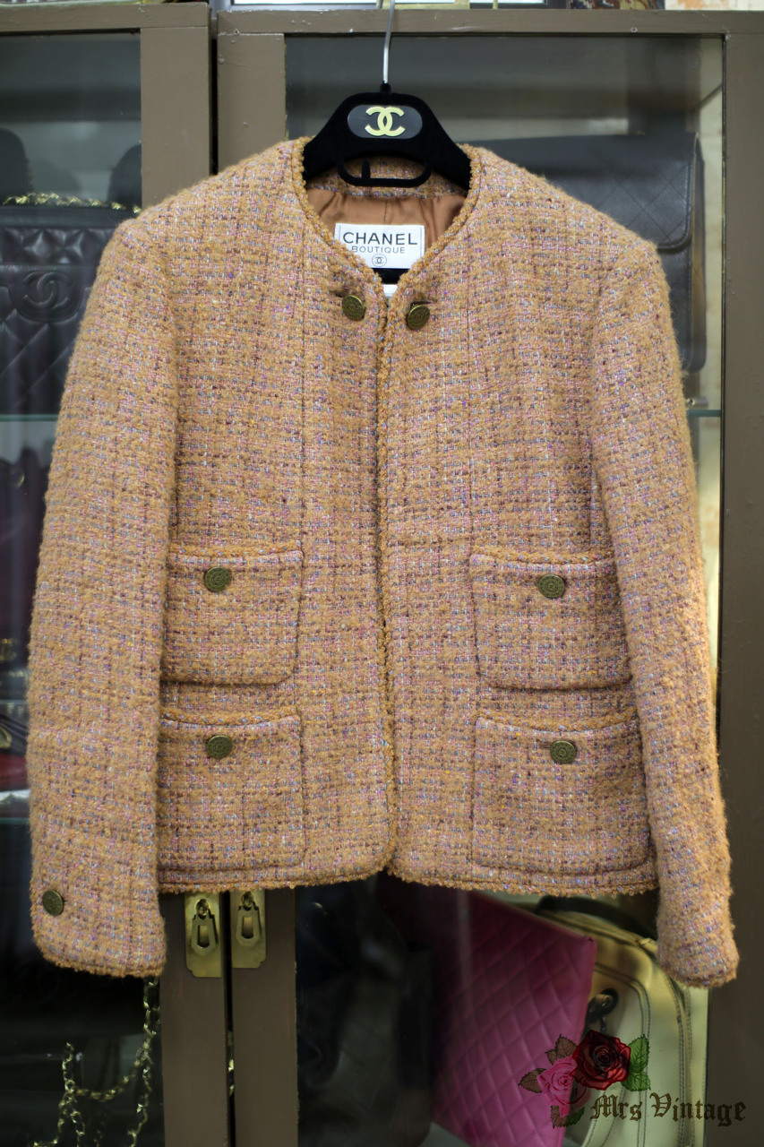 Chanel boucle jacket top