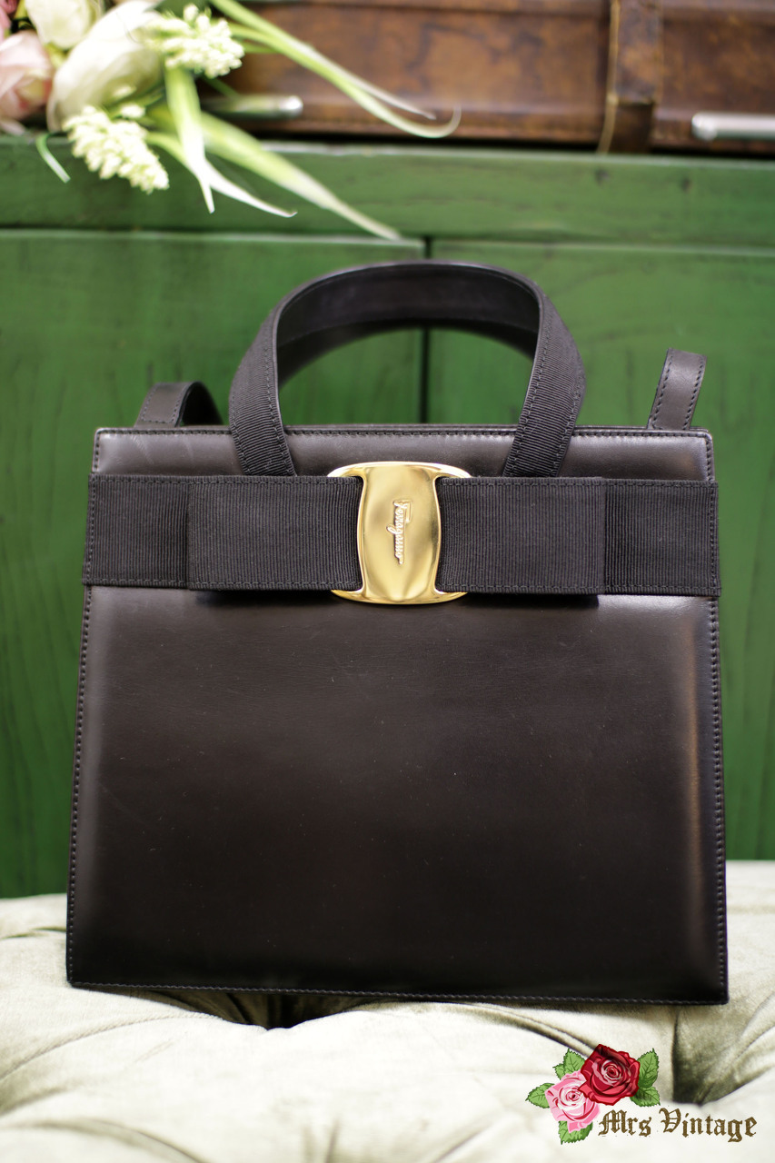 vintage ferragamo kelly bag