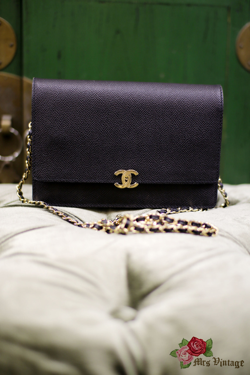 Chanel Wallet on Chain WOC Burgundy Caviar Light Gold Hardware – Madison  Avenue Couture