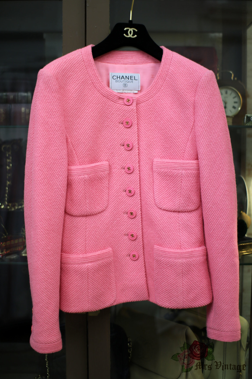 NWT CHANEL 20P CORAL PINK TWEED CLASSIC JACKET FR34, FR36