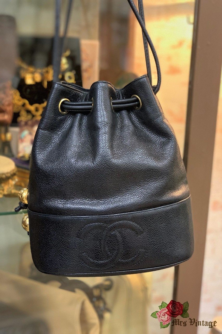 Vintage Chanel Black Lambskin Bucket Bag Rare Medium Size - Mrs