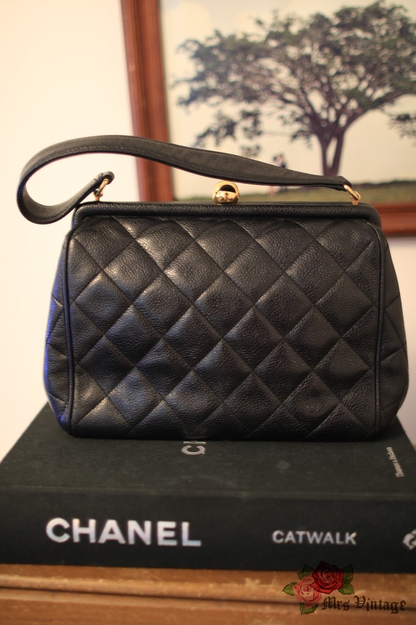 chanel black bag tote vintage