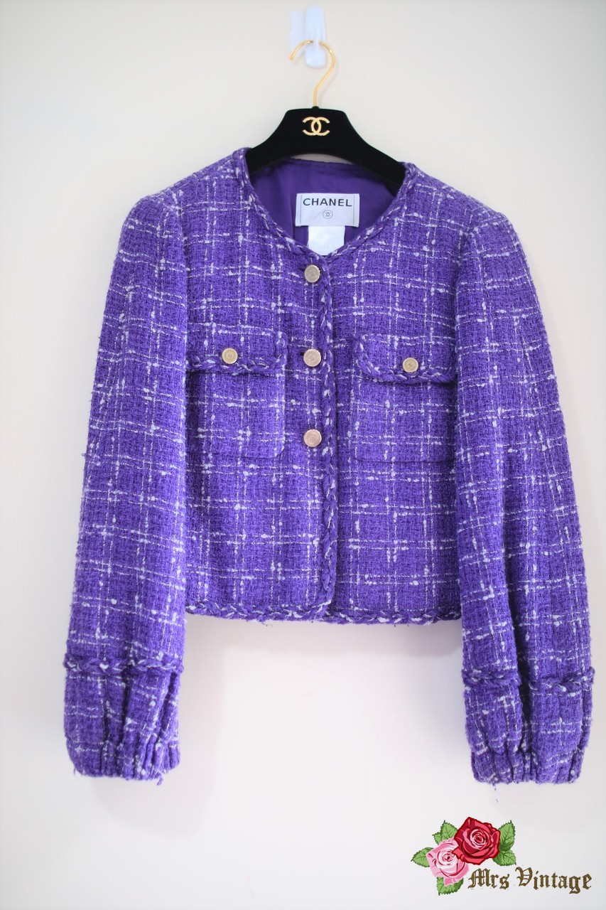 Pre Owned Chanel Pretty Purple Tweed Jacket FR36 2006 Spring