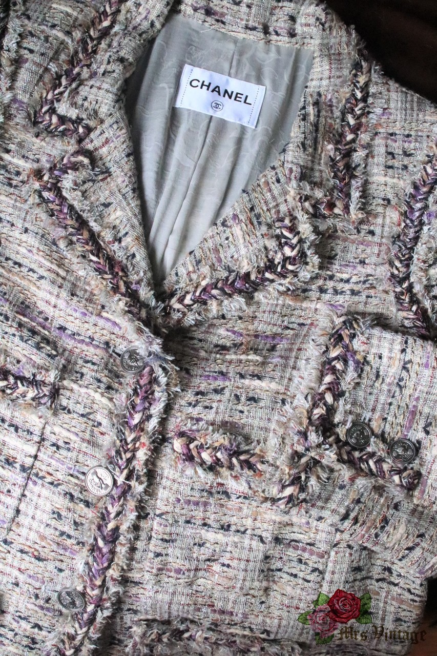 Pre Owned Chanel Grey x Purple x metallic Tweed Fringe Jacket FR44