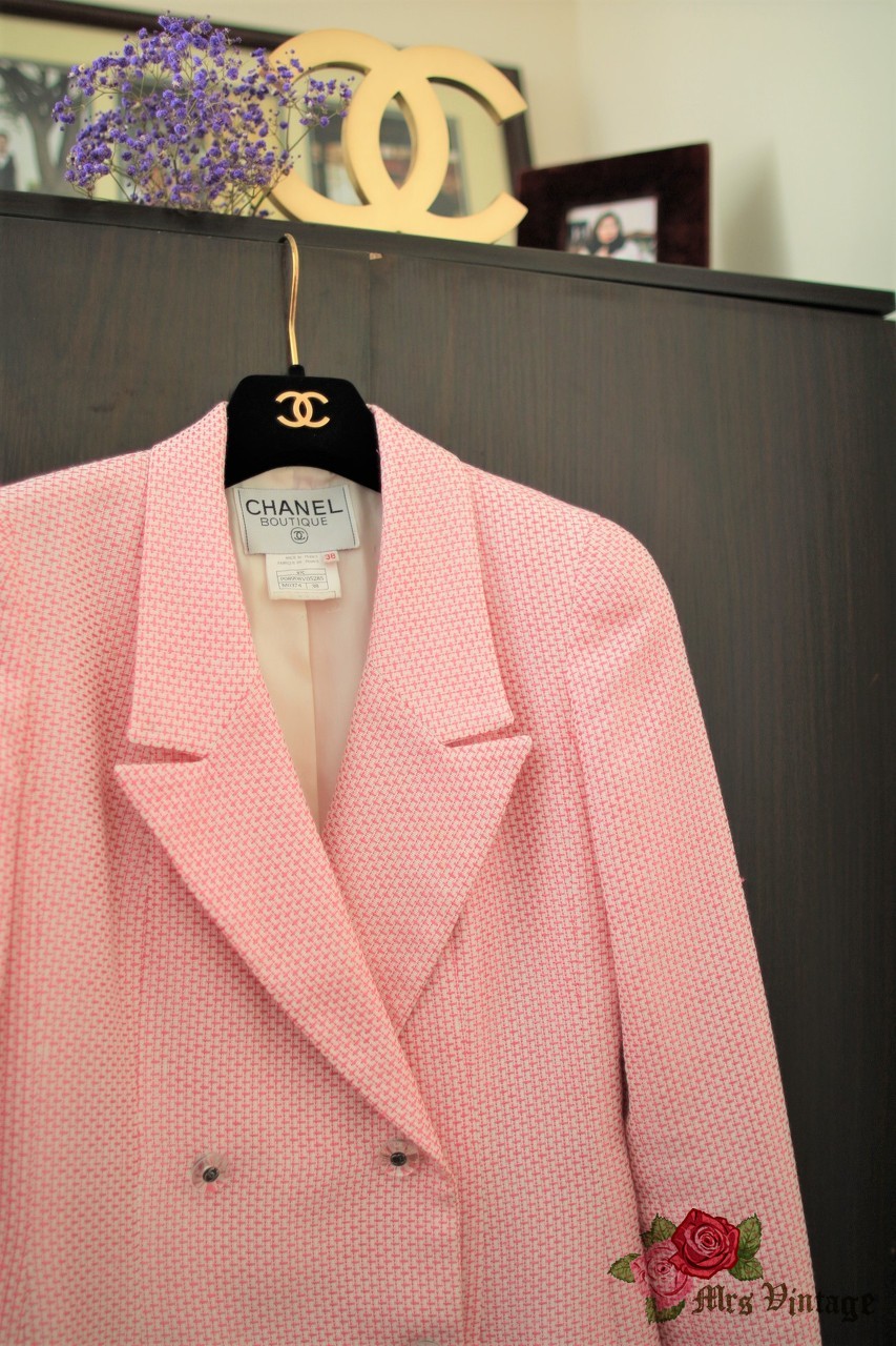 Chanel Pink Tweed Jacket Cruise Collection 95 Size FR38 – Luxeparel