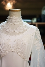 1970s Polyester Lace Wedding Dress gown XS/S