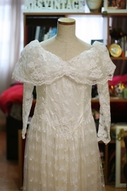 1980s Vintage Lace Wedding Dress Sz M/L