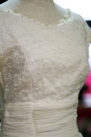 1950's Vintage Beautiful Floating White Tulle and Lace We