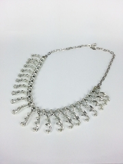 1960s Vintage Funky Silver Tone Necklace by Sarah Coventr