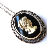 Vintage Gold Tone Cameo Necklace