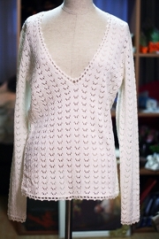 Vintage White Crochet Long Sleeves top V-neck Size M/L