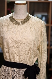 Vintage 1970's Black and Cream Lace Peplum One-piece Dress Size