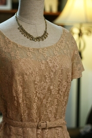 1950s Peachy Lace Wiggle Dress with Original Belt L/XL