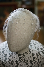 1960s White Veil Hat with Polka Pots Netting