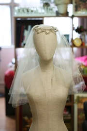 1950s Crown Style Veil with Pearl Pips