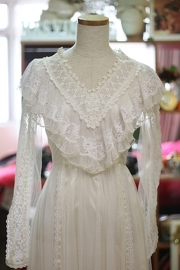 1970s Vintage Gunne Sax Victorian Prairie Wedding Dress