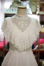 1970s Vintage White Lace Edwardian Wedding Gown Sz S/XS