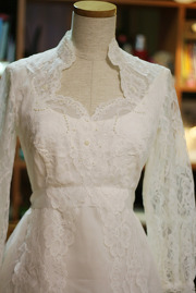 1970s Lace Beaded Wedding Dress with Long Sleeves