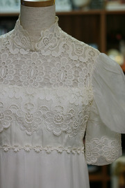 1970s Cutest Wedding Dress by Alfred Angelo