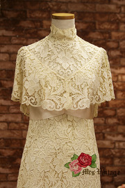 1970s Ivory Beautiful Lace Wedding dress
