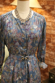 Vintage 1970s Blue Japanese Floral Silk Dress