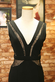 BCBG Max Azria Sophee Lace Trimmed Black V neck Dress Sz M