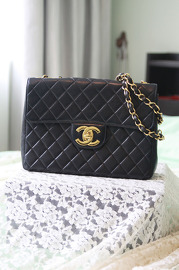 Chanel Black Quilted Leather Shoulder Jumbo Bag Gold Chain