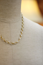 Vintage Goldtone and Faux Pearl Necklace - 17