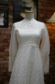 1960s Ivory Full Lace Gown with Lantern Sleeves Sz XS/S