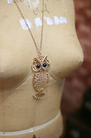 Vintage Signed Sarah Coventry Owl Pendant Necklace - Black Beaded Eyes - 24 inch Goldtone Chain