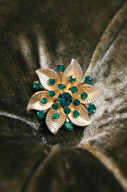 Vintage Signed CORO Green Rhinestone and Gold Brooch - Beautiful